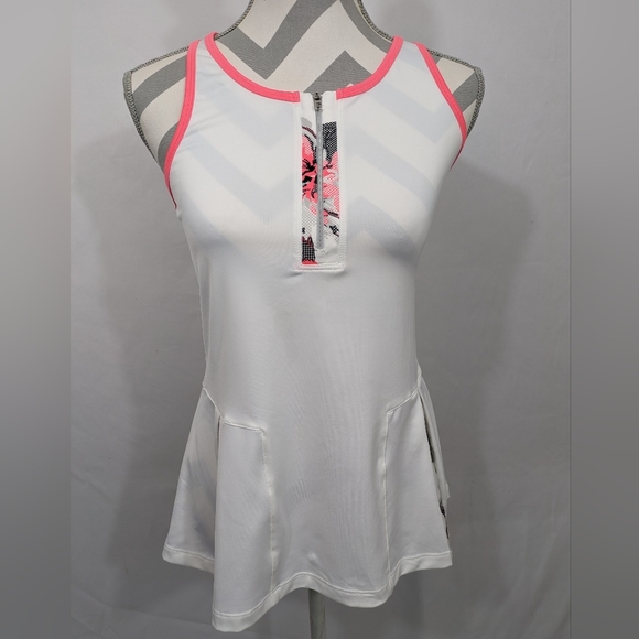 Lois Peplum Tank - Picture 3 of 6